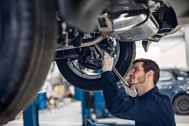 Master Mechanics working